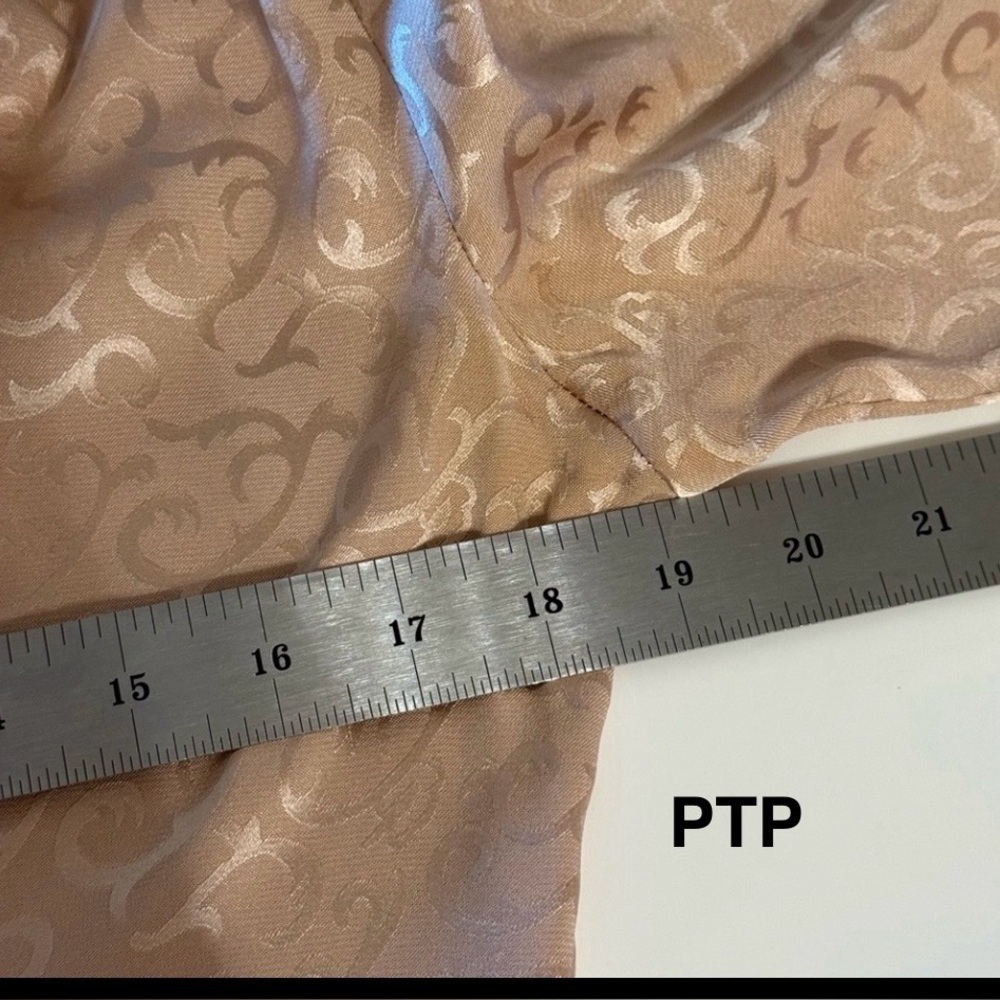 Vintage Christian Dior Beige Size 2 Jacquard Silk Blouse Authenticated - Picture 12 of 16